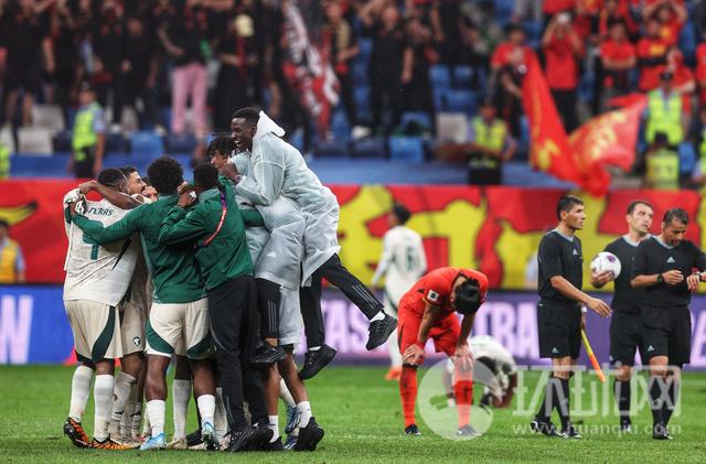  西西帕斯希腊神话，多伦多大师赛决胜盘抢七逆转