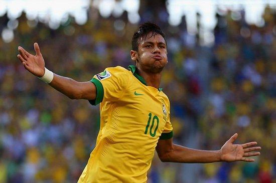  内马尔复出首秀巴西轻取对手