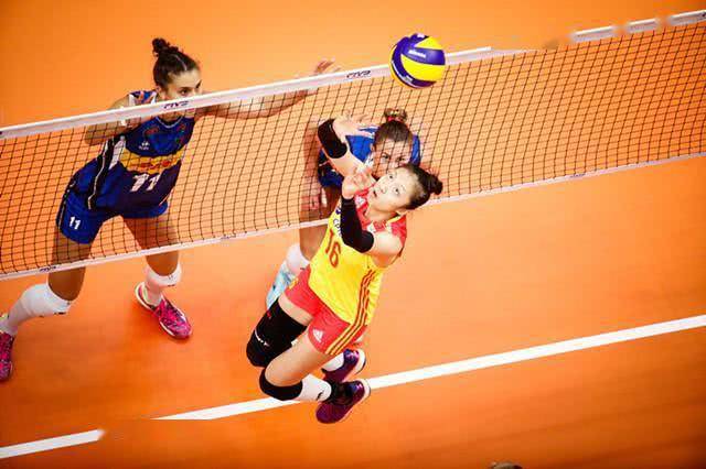  混双搭档配合精妙，决胜盘抢七定胜负