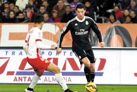  布斯塔决胜盘突然发力，连赢六局锁定胜局