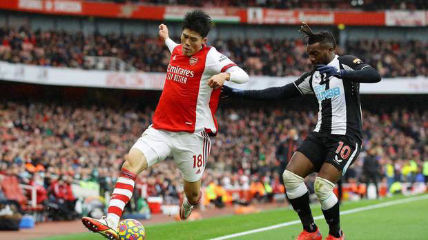  关键先生挺身而出助球队惊险过关