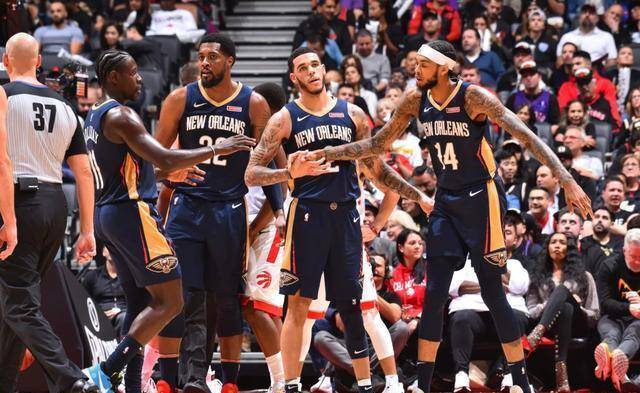  英格兰青年军刮起青春风暴